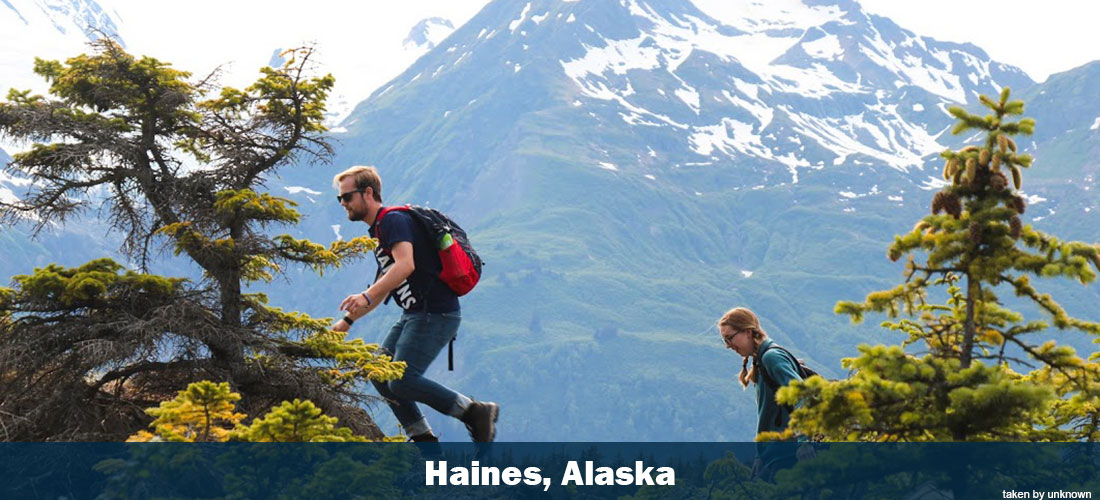 51ios students hiking in Haines, Alaska