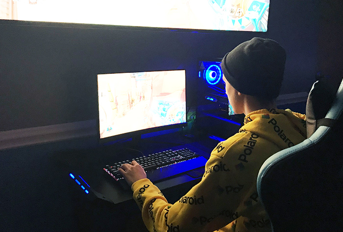 Esports player Trey Massey '22 is a double major in biology and psychology at 51ios.